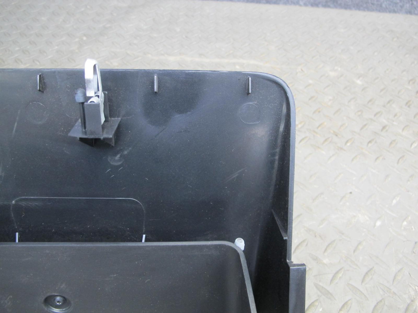 2003-2007 Hummer H2 Dash Instrument Speedometer Bezel Cover Trim Panel 15177439