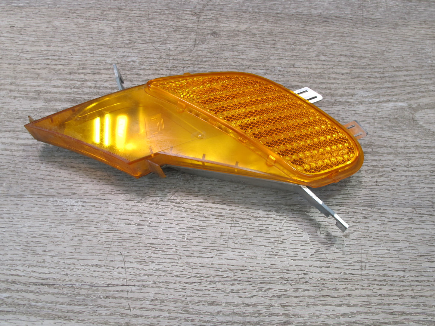 2003-2006 Porsche Cayenne 955 Front Left & Right Side Marker Light Lamp Set of 2