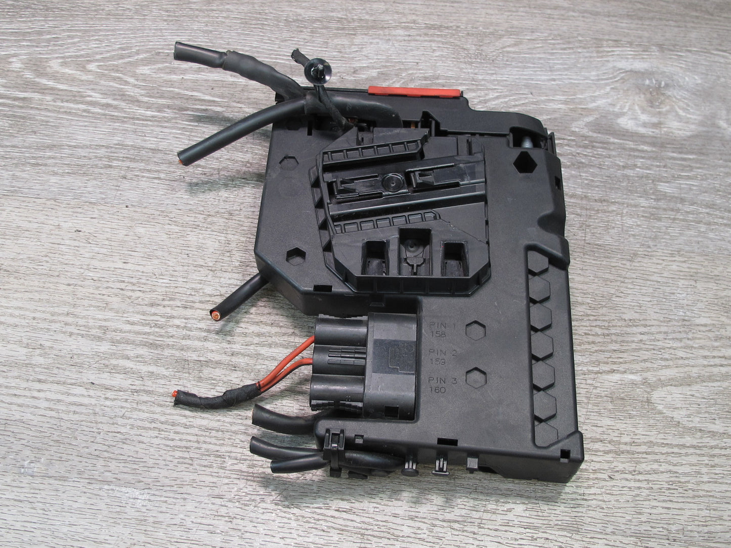 2012-2016 Mercedes R172 SLK Fuse Junction Box Battery Control Module Unit