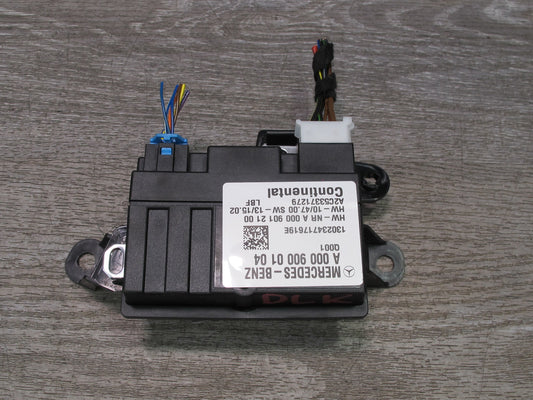 2012-2020 Mercedes R172 SLK SLC Fuel Pump Control Module Unit A0009000104