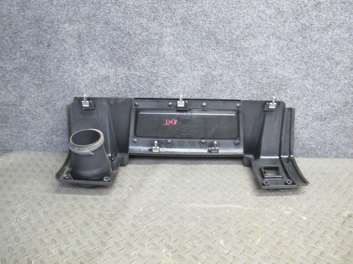 2005-2007 Hummer H2 Right Side Dash Upper Trim Panel W/ Air Vent Assembly