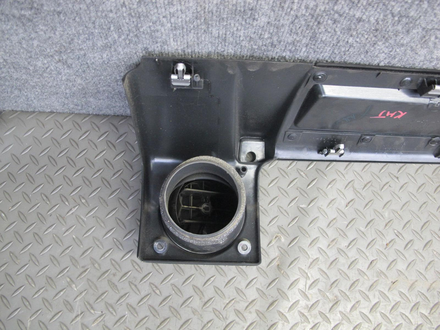 2005-2007 Hummer H2 Right Side Dash Upper Trim Panel W/ Air Vent Assembly