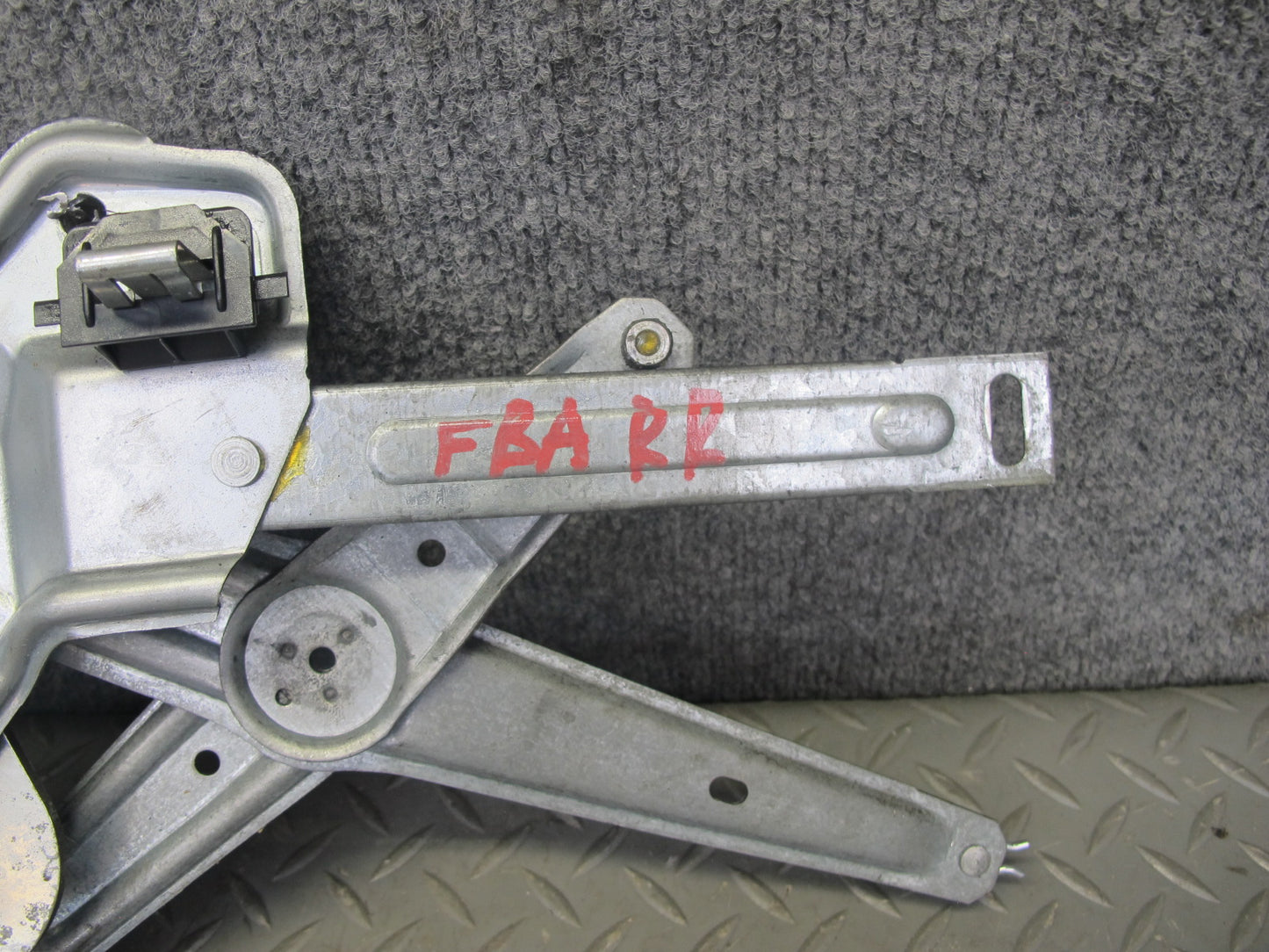 89-95 BMW E34 5-SERIES Rear Right Door Window Regulator w Motor OEM