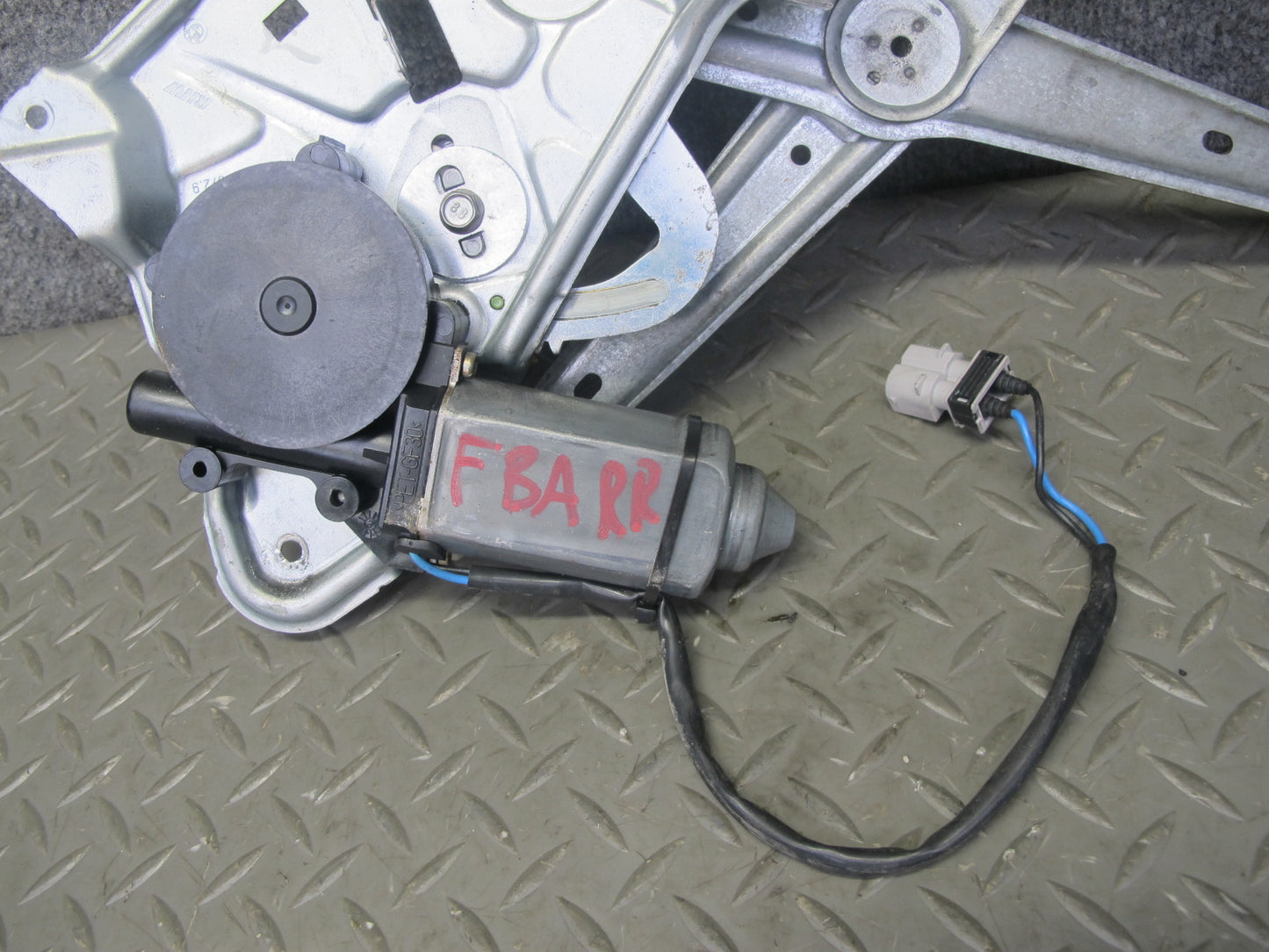 89-95 BMW E34 5-SERIES Rear Right Door Window Regulator w Motor OEM