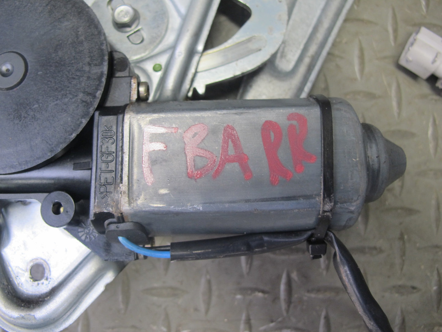 89-95 BMW E34 5-SERIES Rear Right Door Window Regulator w Motor OEM