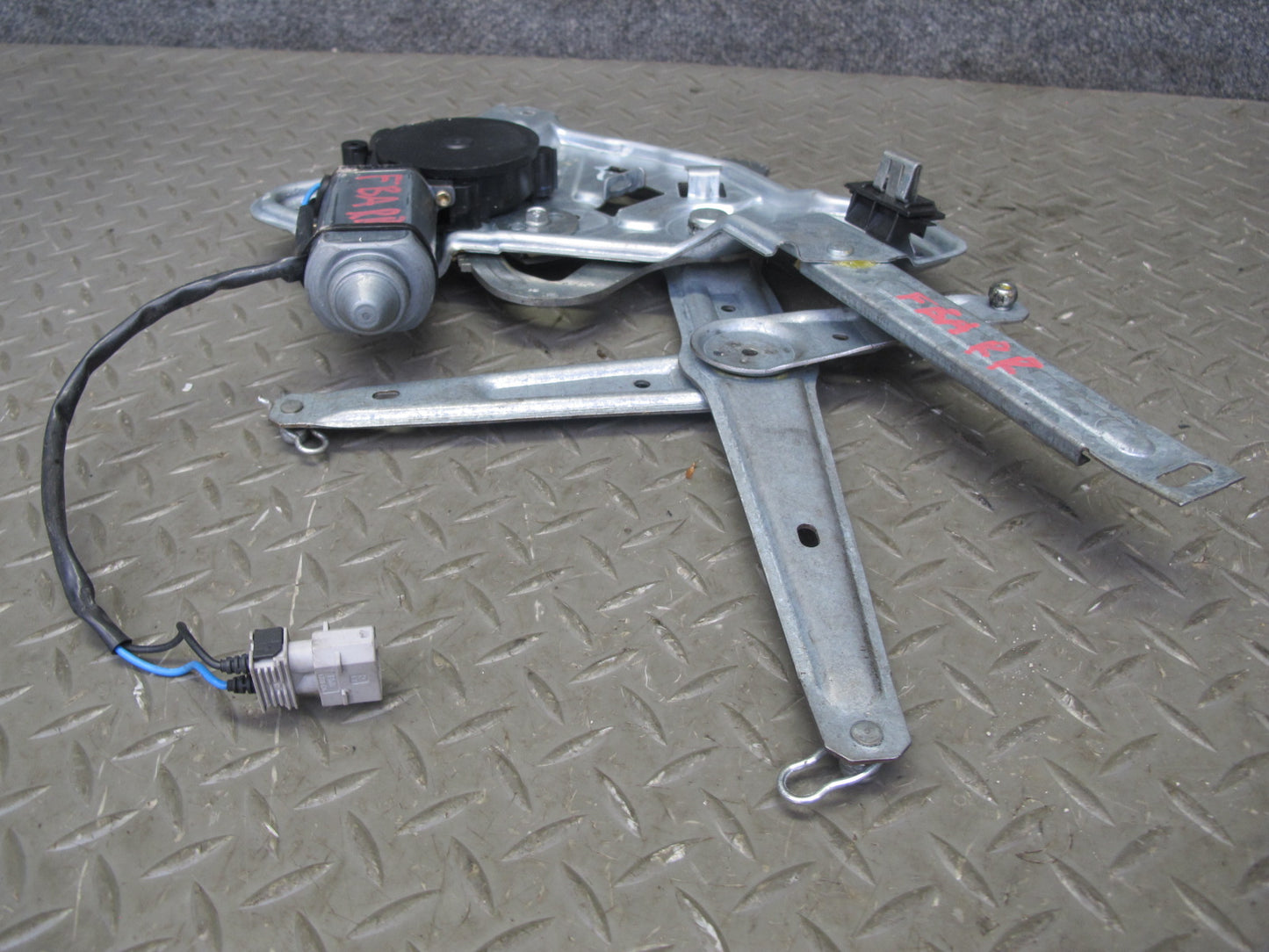 89-95 BMW E34 5-SERIES Rear Right Door Window Regulator w Motor OEM
