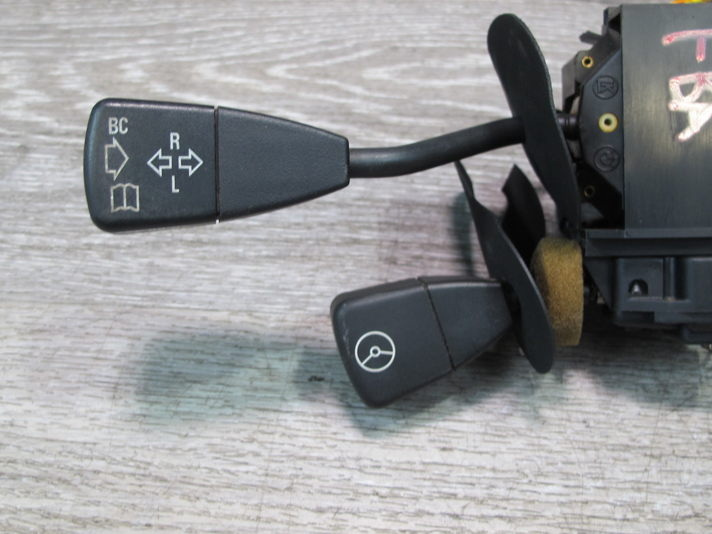 92-95 BMW E34 Sedan Steering Column Wiper Turn Signal Cruise Adjust Switch OEM