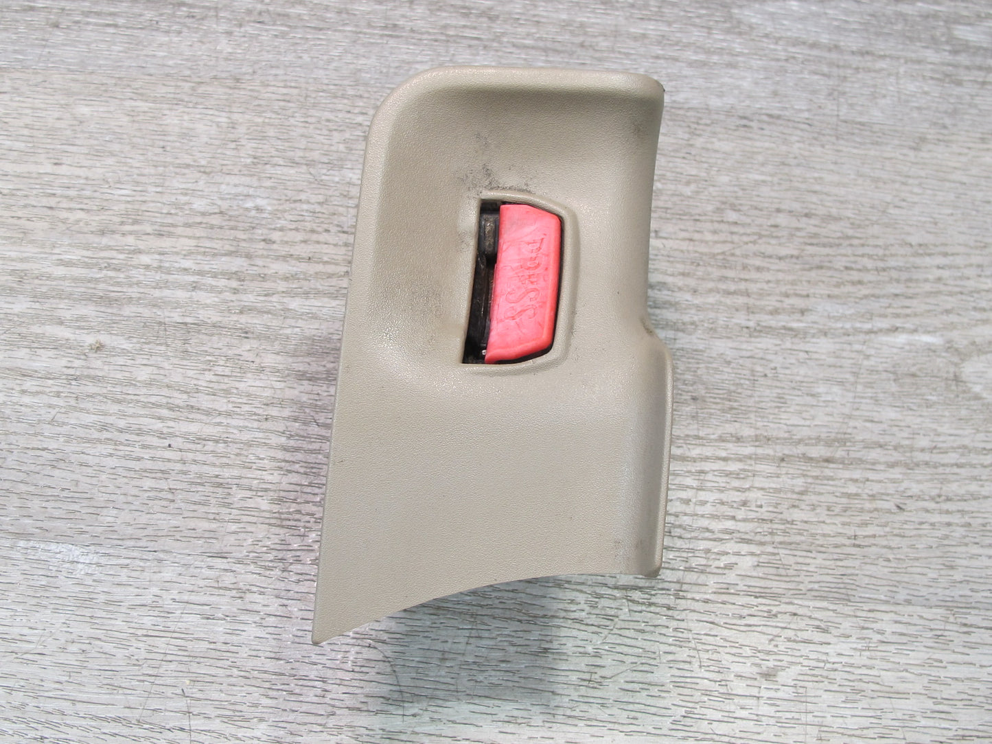 89-95 BMW E34 5-SERIES REAR LEFT & RIGHT SIDE SEATBELT BUCKLE RECEIVER SET OEM