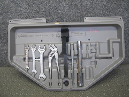 89-95 BMW E34 5-SERIES Sedan Rear Trunk Tool KIT Tray Box w Tools Assembly Oem