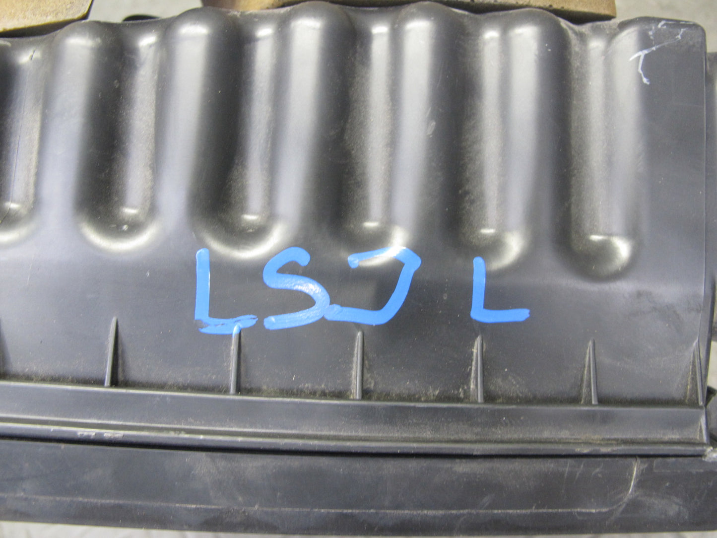 07-17 Lexus LS600h LS460 Left Air Intake Cleaner Filter Box w MAF Sensor OEM