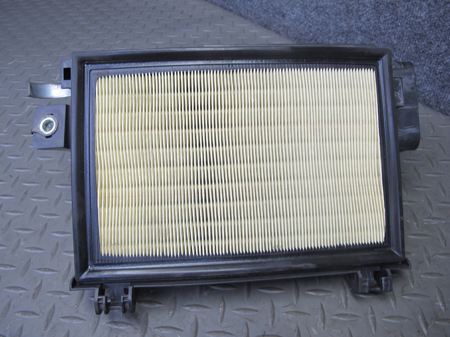 07-17 Lexus LS600h LS460 Left Air Intake Cleaner Filter Box w MAF Sensor OEM