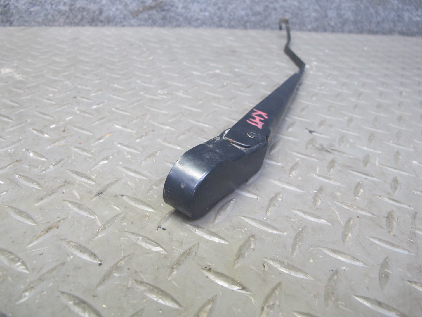 2003-2009 Hummer H2 Front Windshield Left & Right Wiper Arm Set of 2