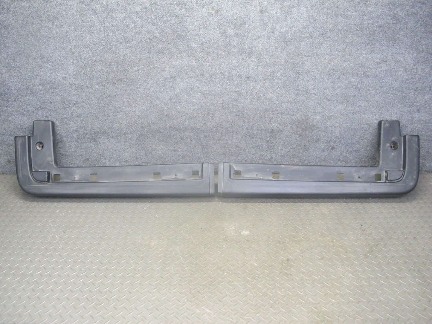 05-09 Hummer H2 SUT Rear Right Left Side Upper BED Quarter Trim Panel Cover Set