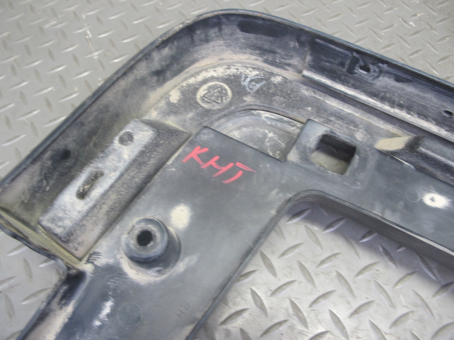 05-09 Hummer H2 SUT Rear Right Left Side Upper BED Quarter Trim Panel Cover Set