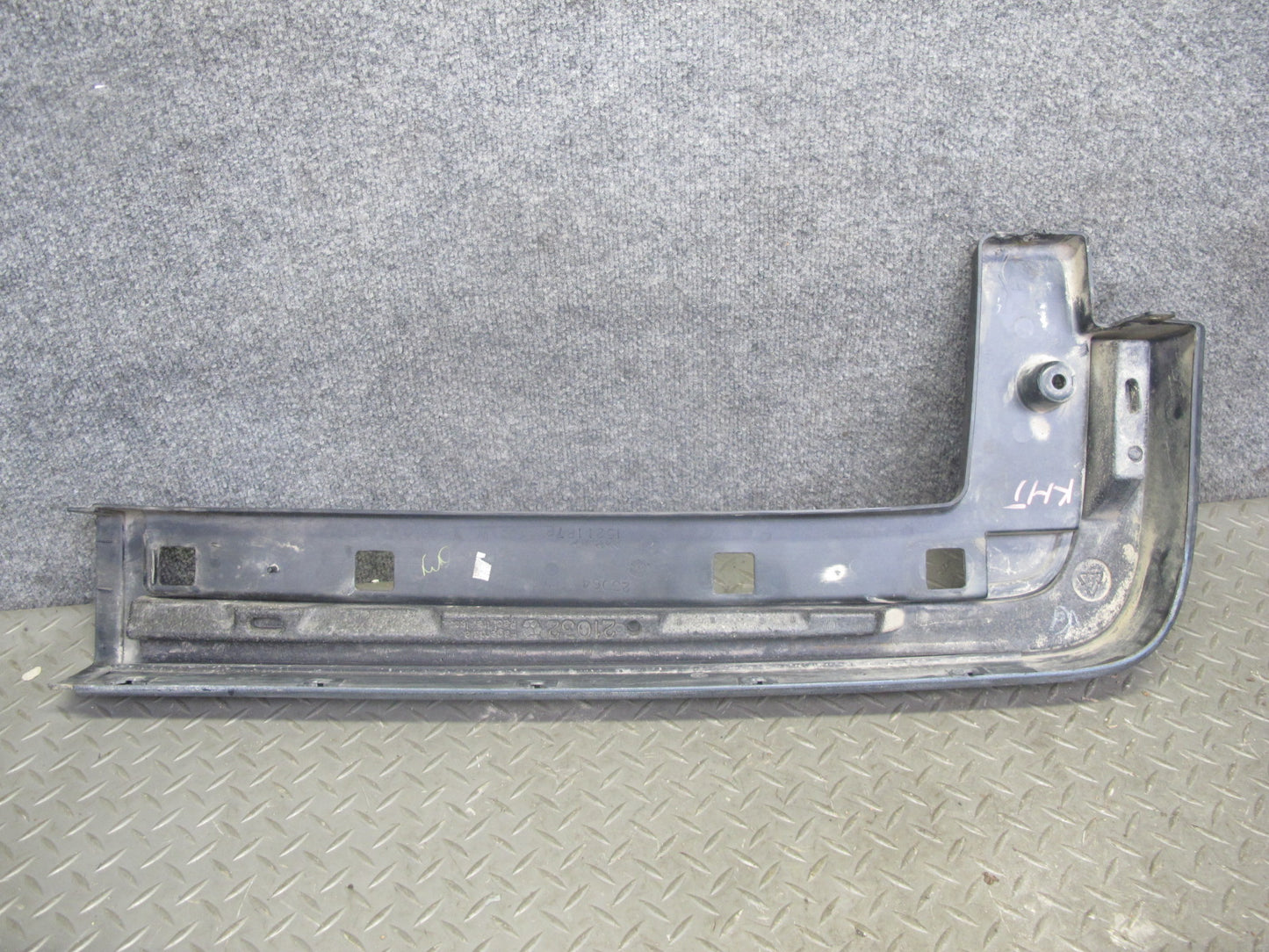 05-09 Hummer H2 SUT Rear Right Left Side Upper BED Quarter Trim Panel Cover Set