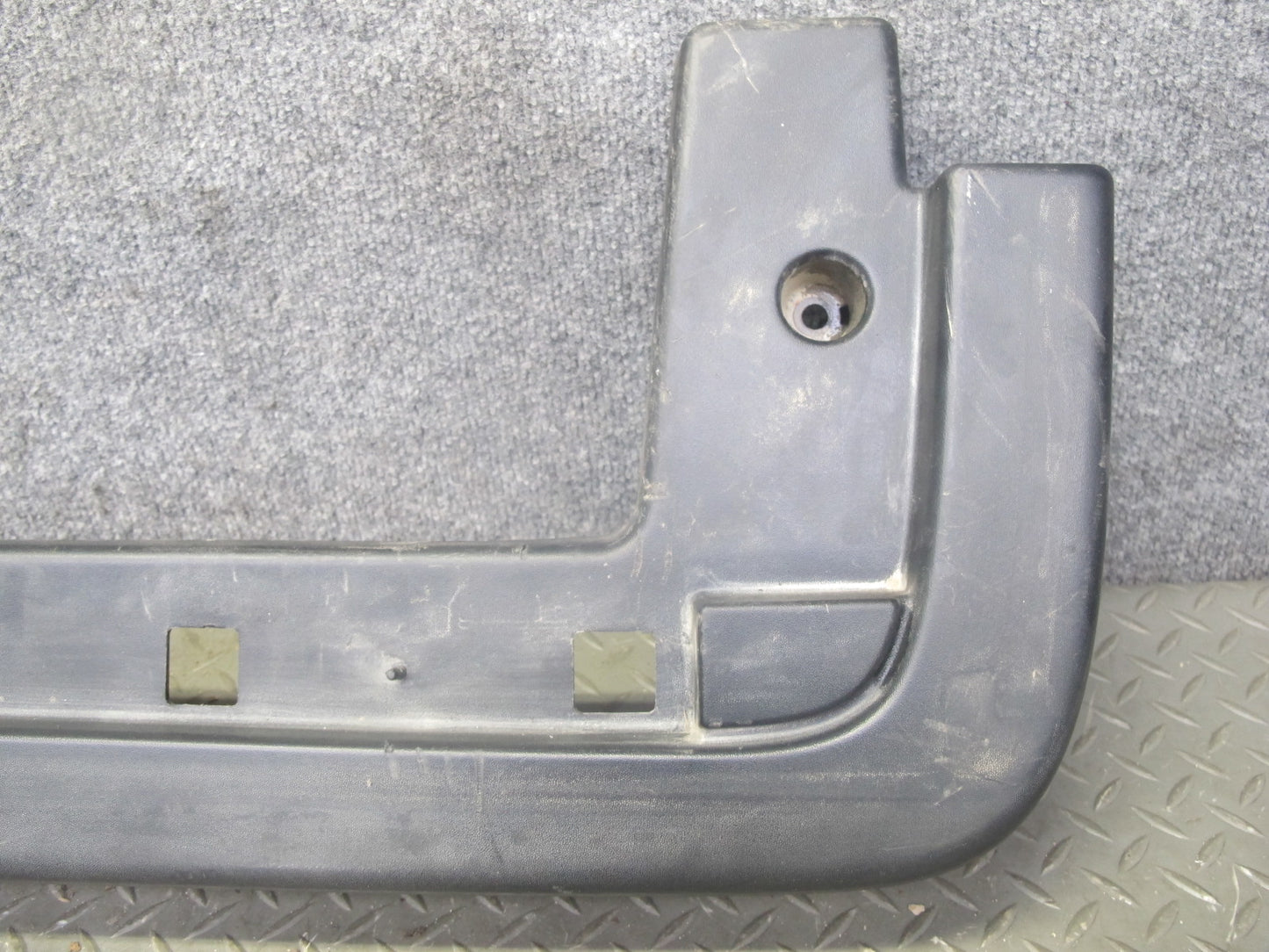 05-09 Hummer H2 SUT Rear Right Left Side Upper BED Quarter Trim Panel Cover Set