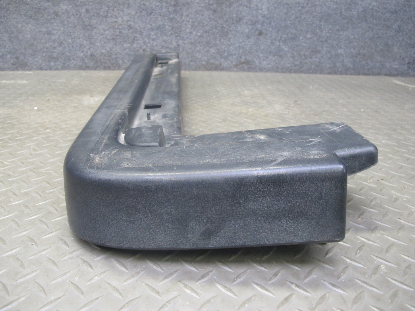 05-09 Hummer H2 SUT Rear Right Left Side Upper BED Quarter Trim Panel Cover Set