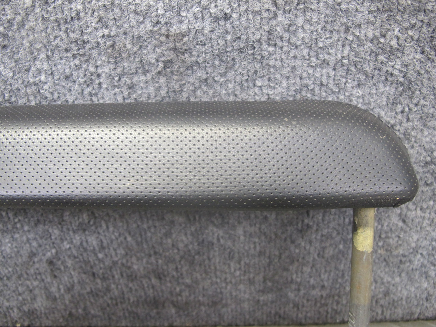 2003-2007 Hummer H2 Front Right Passenger Side Dashboard Grip Grab Handle Bar