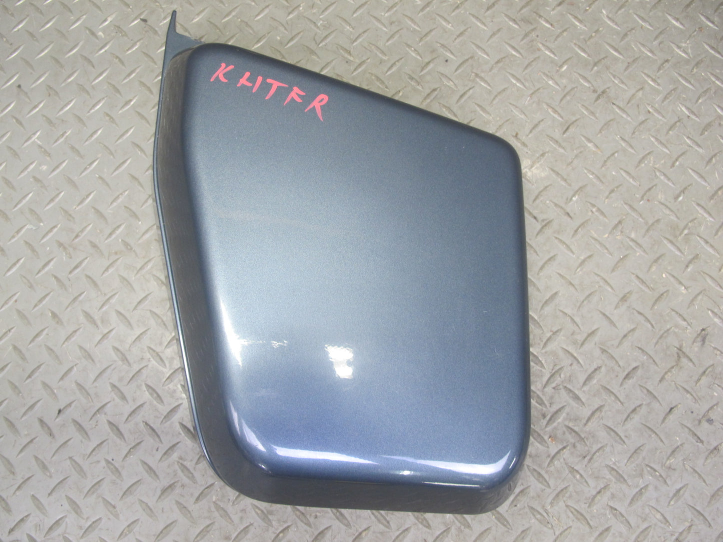 2003-2009 Hummer H2 Front Right Passenger Side Cowl Vent Panel END Cap Cover
