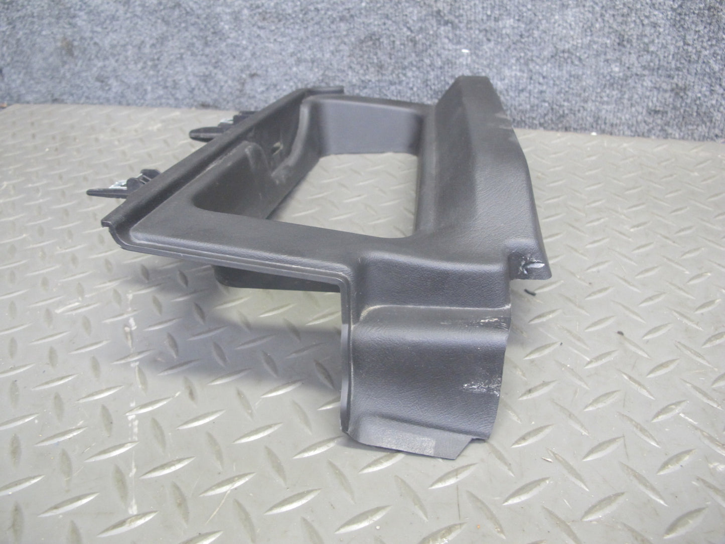 05-09 Hummer H2 SUT Rear Right Left Quarter Glass Window Trim Panel Cover Set