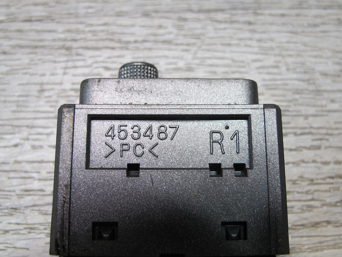 07-12 Lexus LS600h LS460 Front Right Passenger Heated Cooled Seat Switch OEM