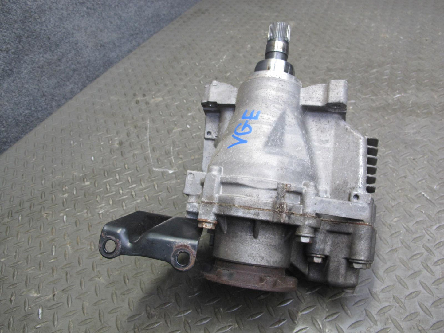 2008 Volkswagen VW Golf R32 MK5 VR6 A/T Front Differential 105K Miles OEM