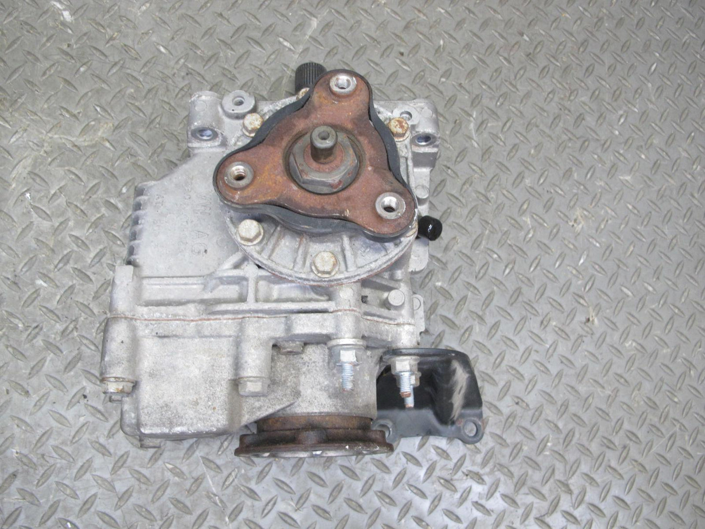 2008 Volkswagen VW Golf R32 MK5 VR6 A/T Front Differential 105K Miles OEM