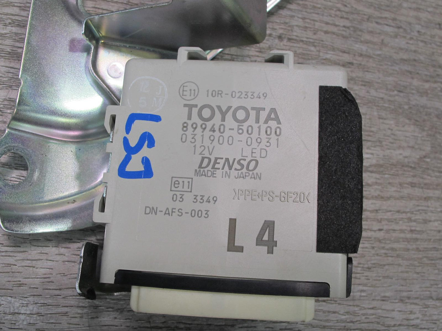 08-09 Lexus UVF46 LS600h Headlight Lamp Control Module 89940-50100 OEM