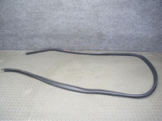 2003-2009 Hummer H2 Rear Right Passenger Side Door Body Weatherstrip Rubber Seal