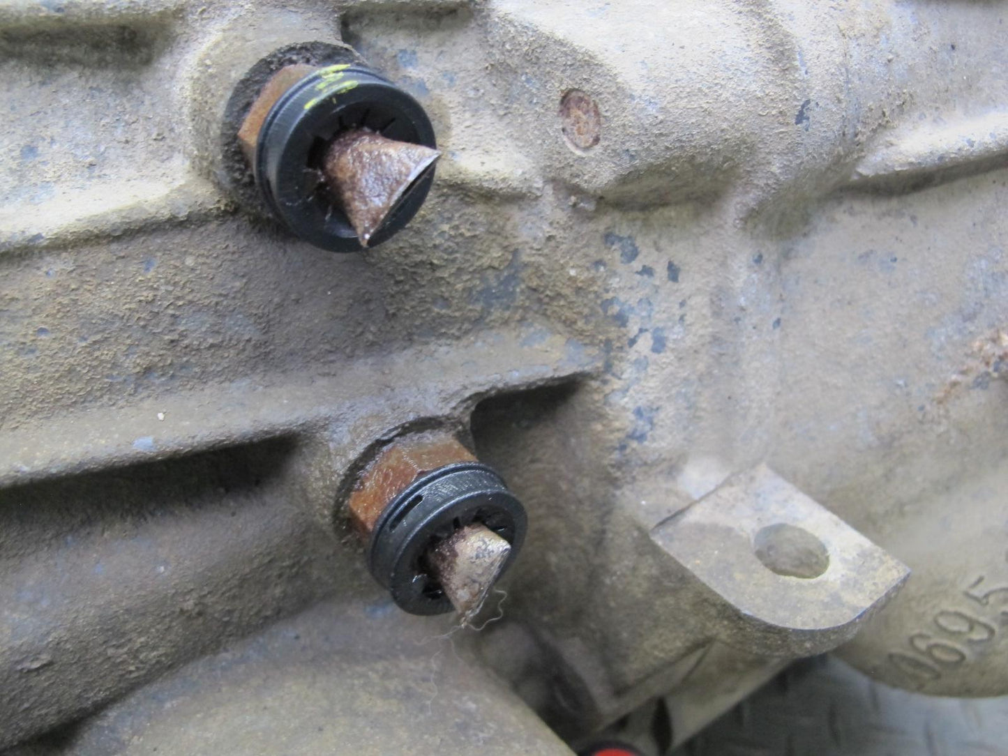 2005-2007 Hummer H2 AWD 4L65E A/T 4-SPEED Automatic Transmission