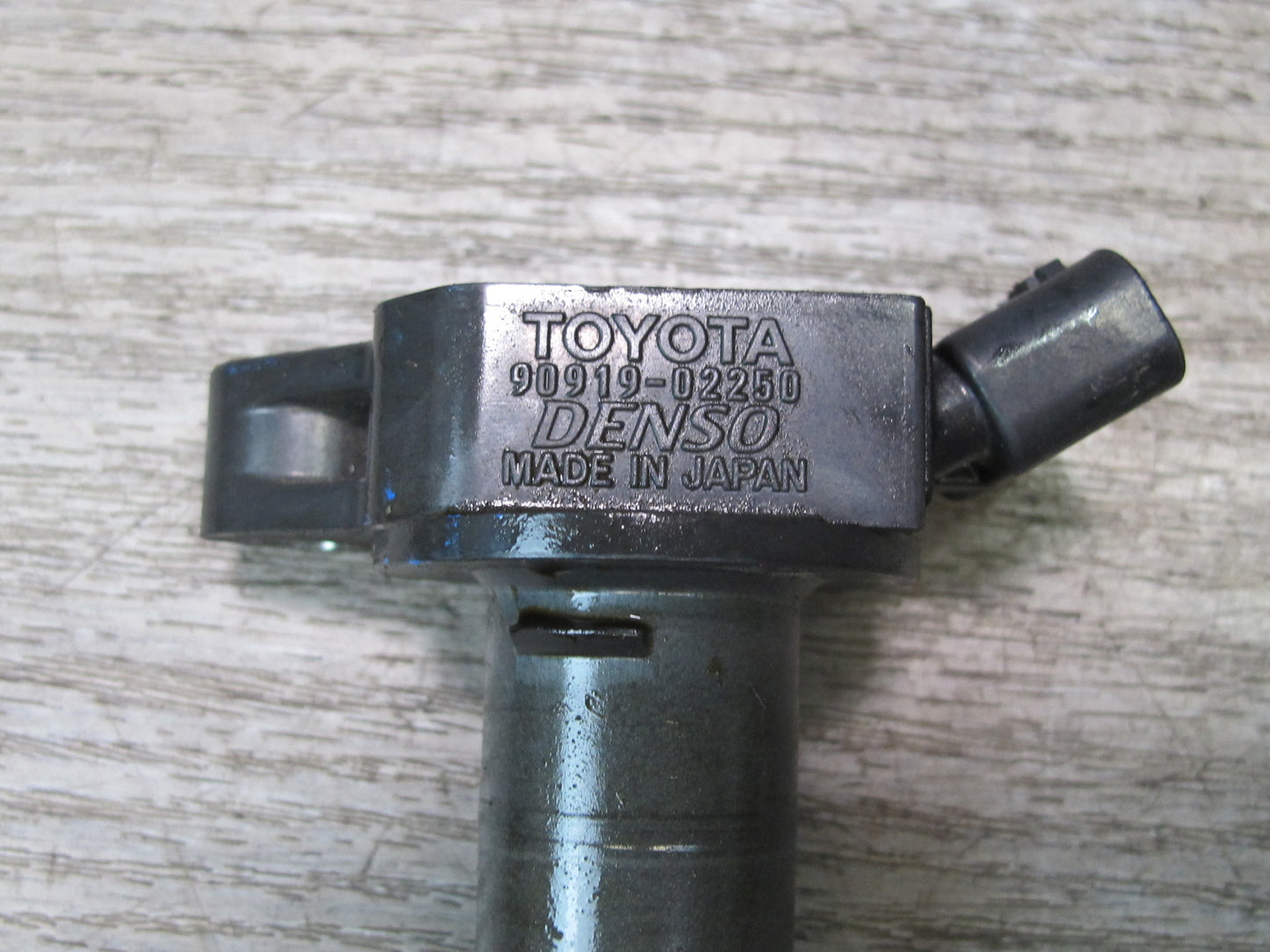 07-17 Lexus UVF46 LS600h LS460 Set of 8 Engine Motor Ignition Coil Denso OEM