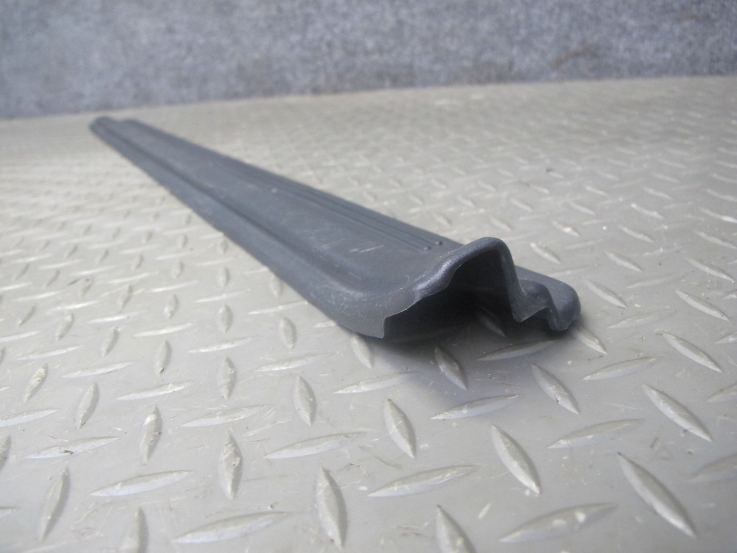 90-96 Nissan Z32 300ZX Coupe Set of 2 Door Scuff Sill Plate Trim OEM