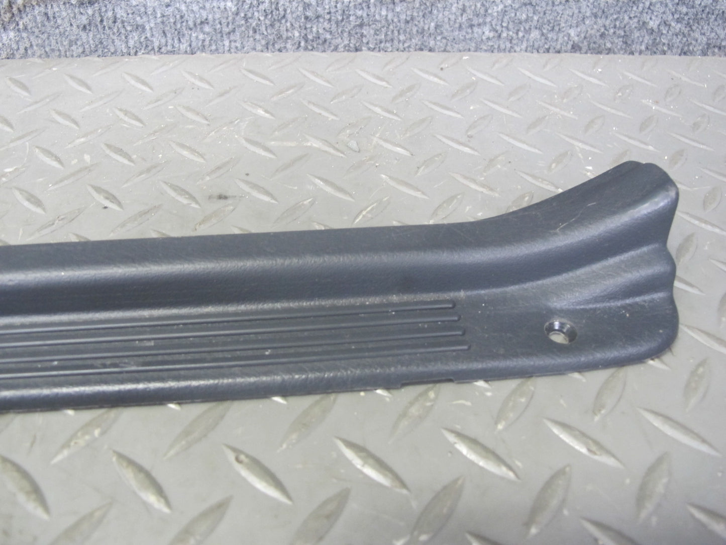 90-96 Nissan Z32 300ZX Coupe Set of 2 Door Scuff Sill Plate Trim OEM