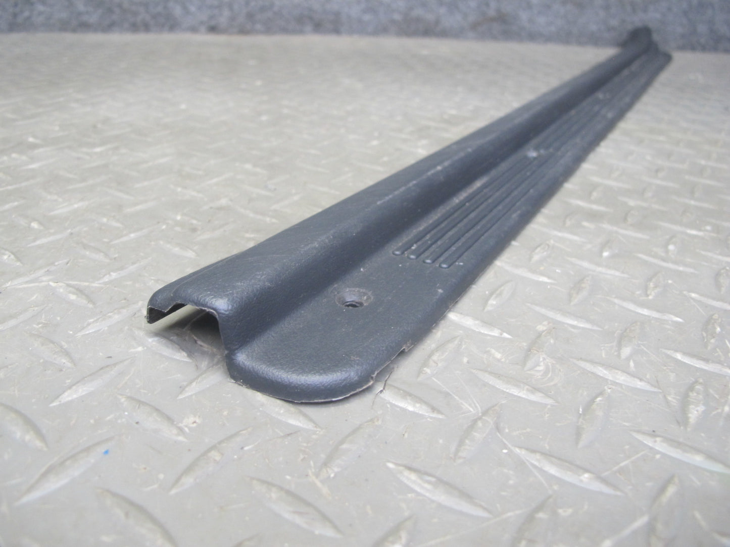 90-96 Nissan Z32 300ZX Coupe Set of 2 Door Scuff Sill Plate Trim OEM
