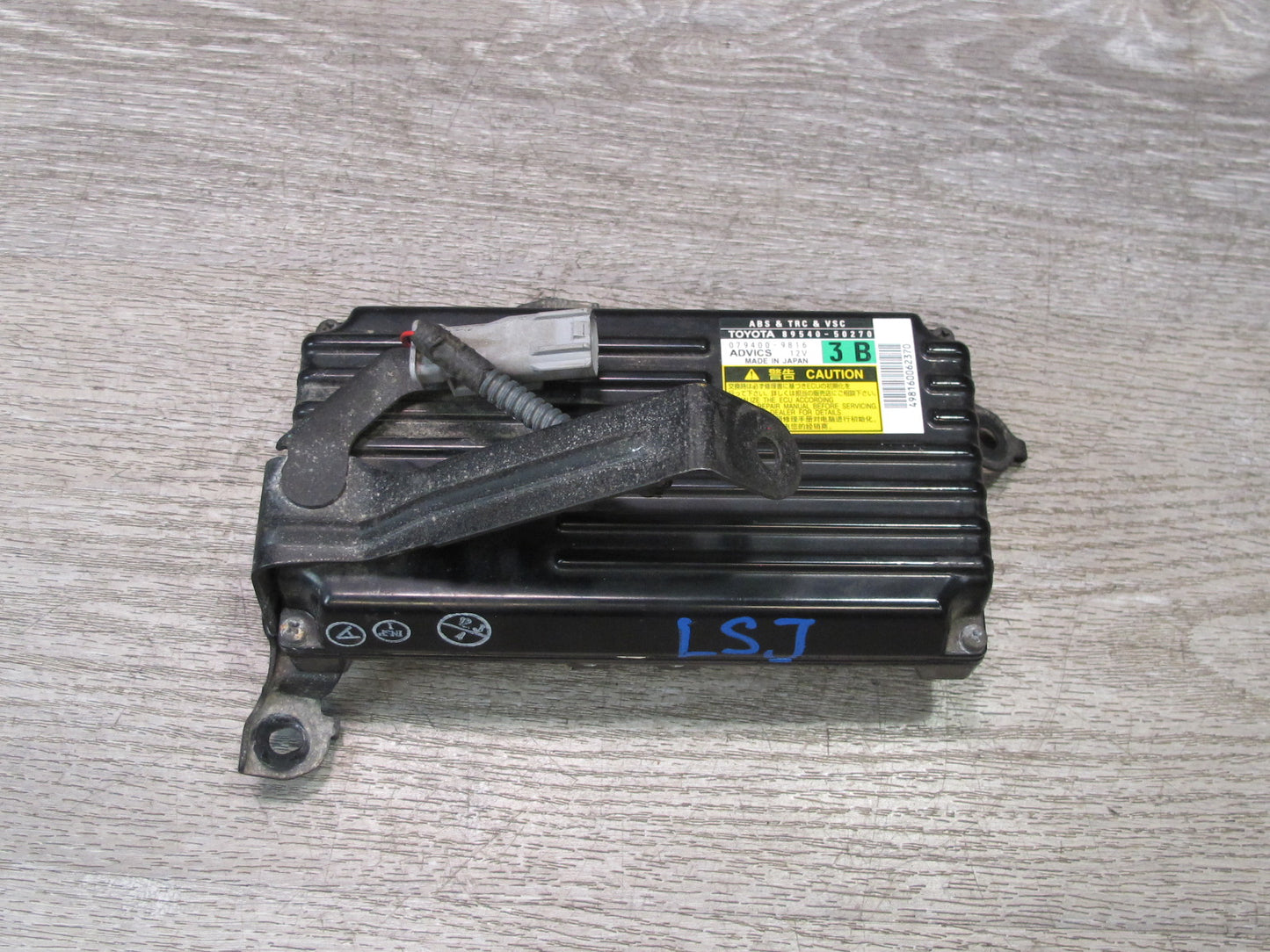 2008 Lexus UVF46 LS600h ABS TRC VSC Skid Control Module 89540-50270 OEM