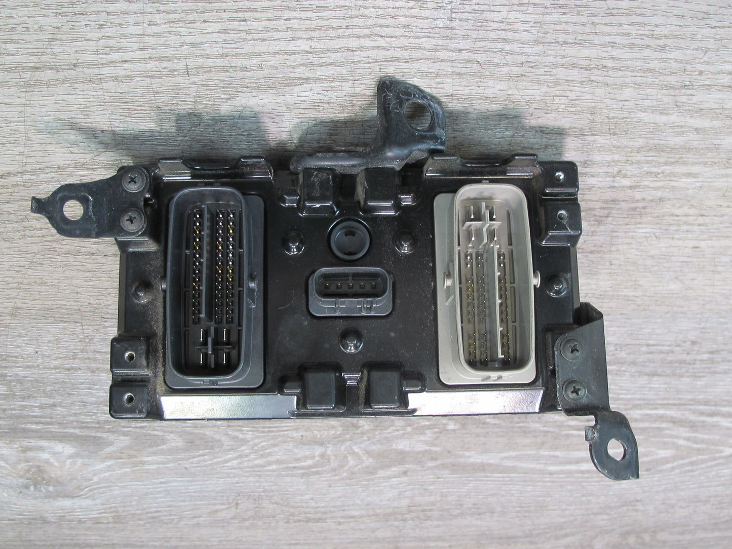2008 Lexus UVF46 LS600h ABS TRC VSC Skid Control Module 89540-50270 OEM