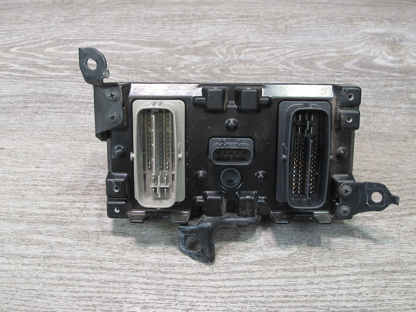 2008 Lexus UVF46 LS600h ABS TRC VSC Skid Control Module 89540-50270 OEM