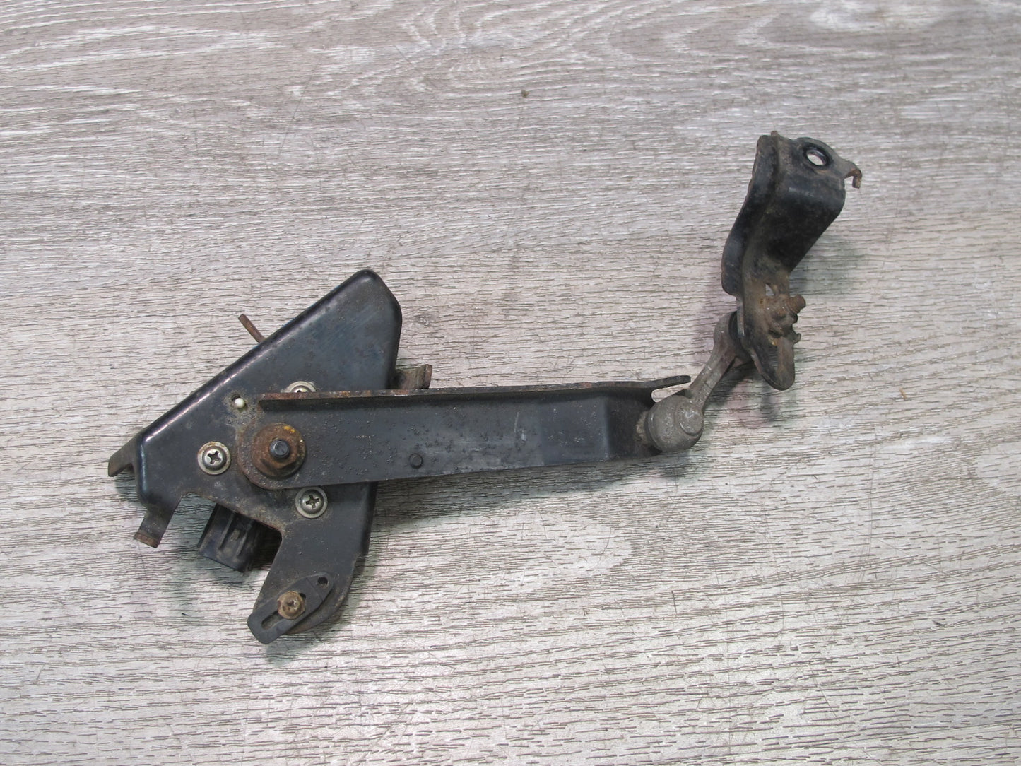 08-16 Lexus LS600h LS460 Rear Left & Right Suspension Height Level Sensor OEM