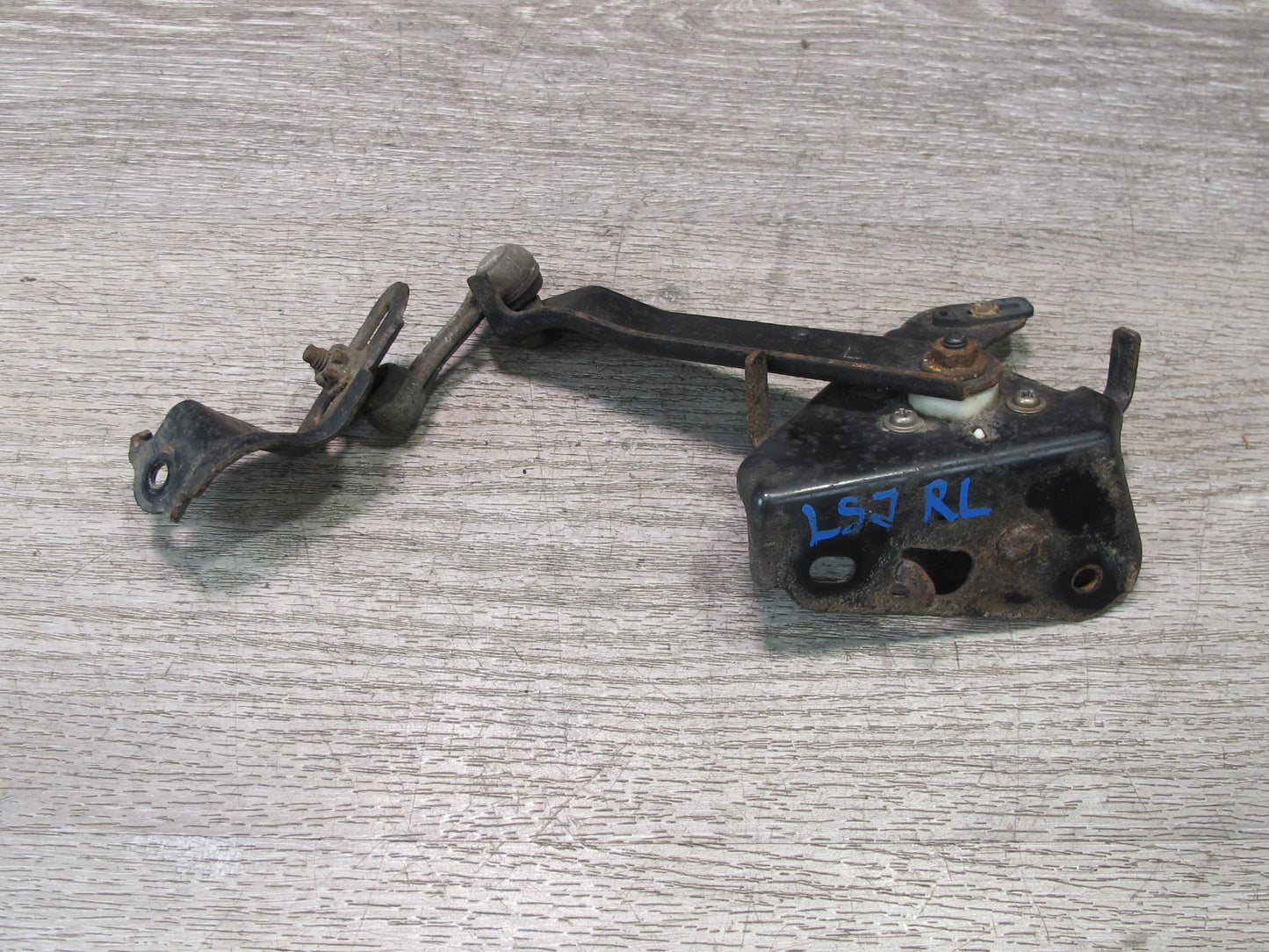 08-16 Lexus LS600h LS460 Rear Left & Right Suspension Height Level Sensor OEM