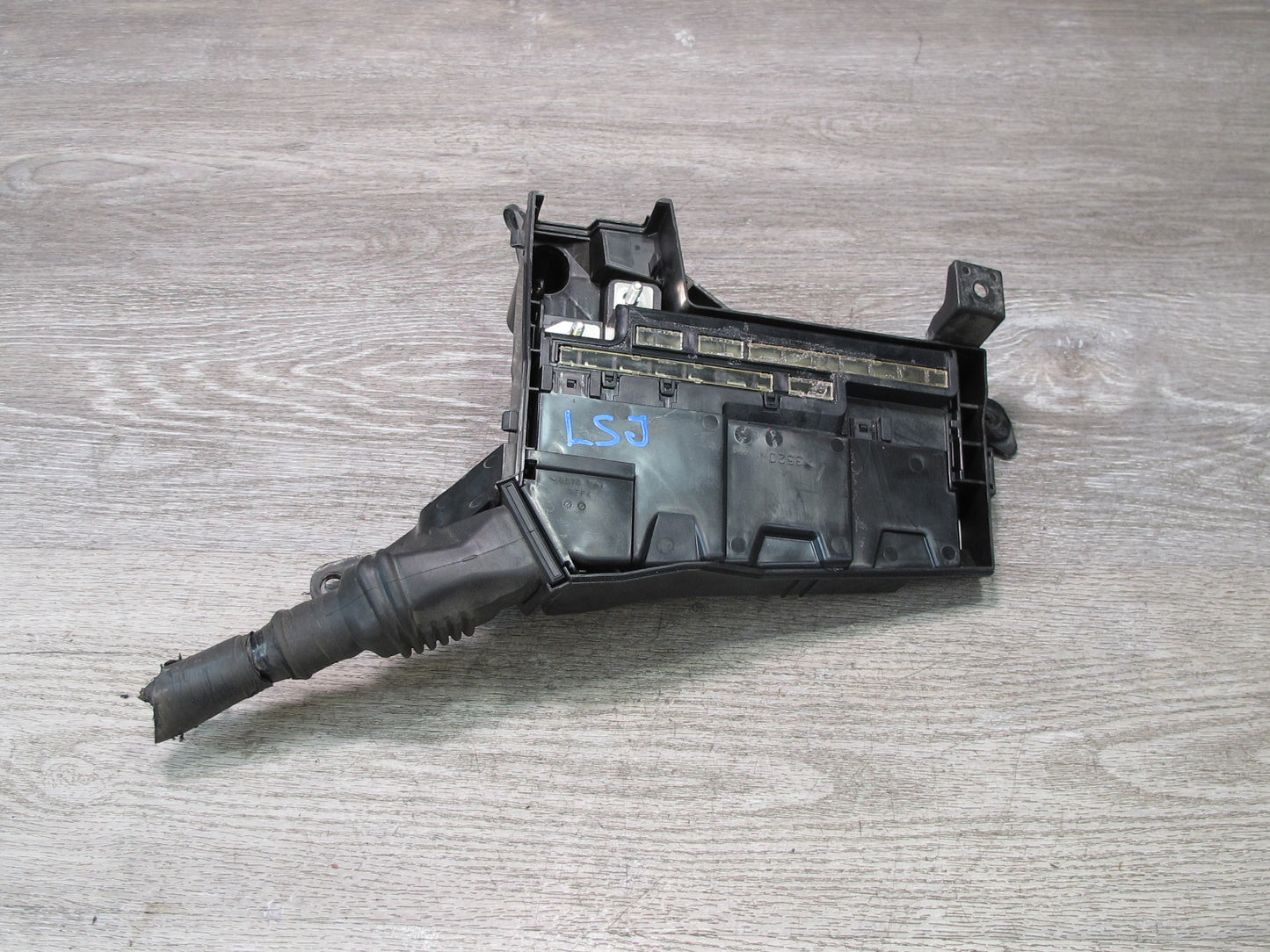 08-12 Lexus UVF46 LS600h Hybrid Engine Power Distribution Fuse Relay Box OEM