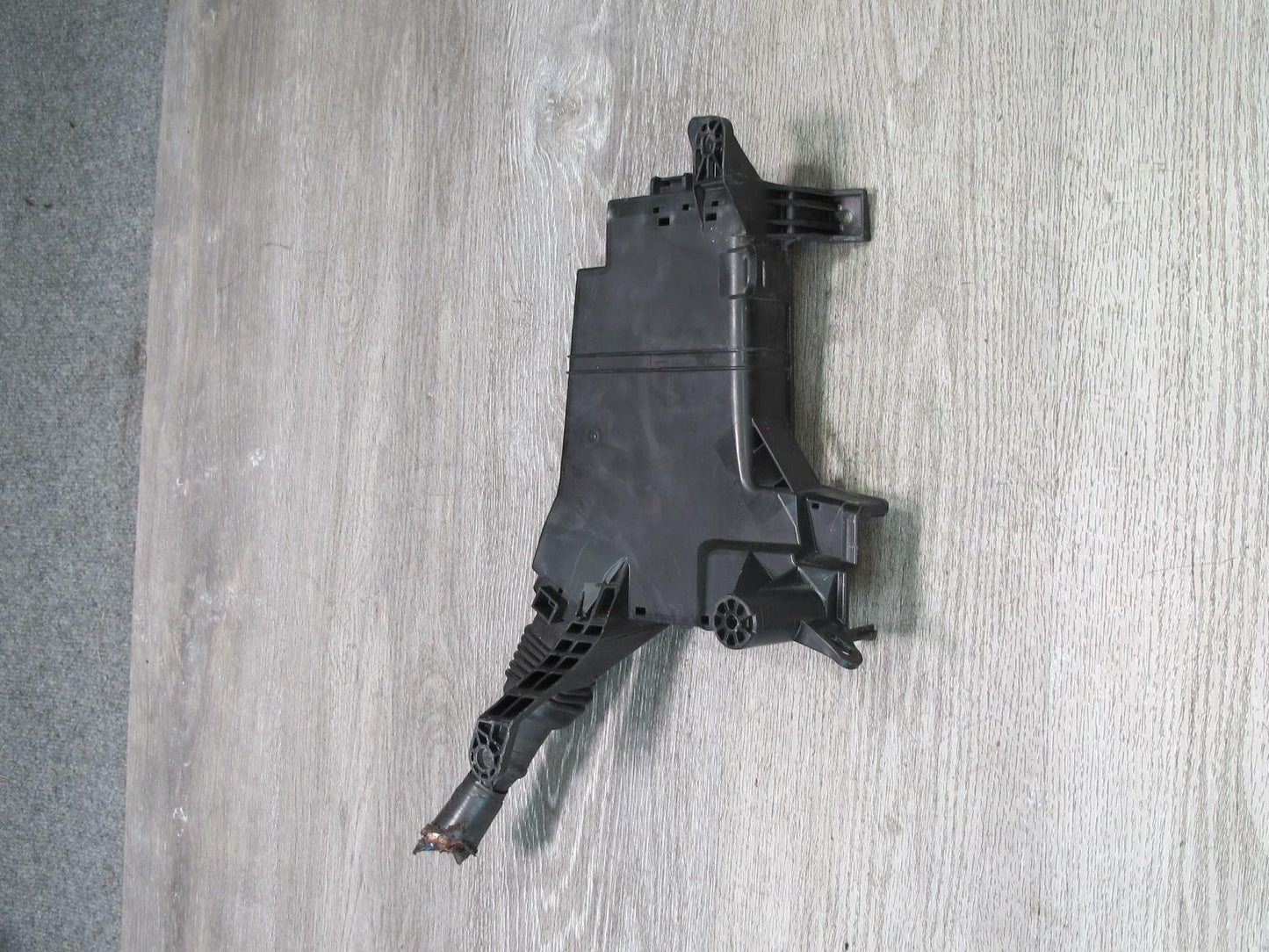 08-12 Lexus UVF46 LS600h Hybrid Engine Power Distribution Fuse Relay Box OEM