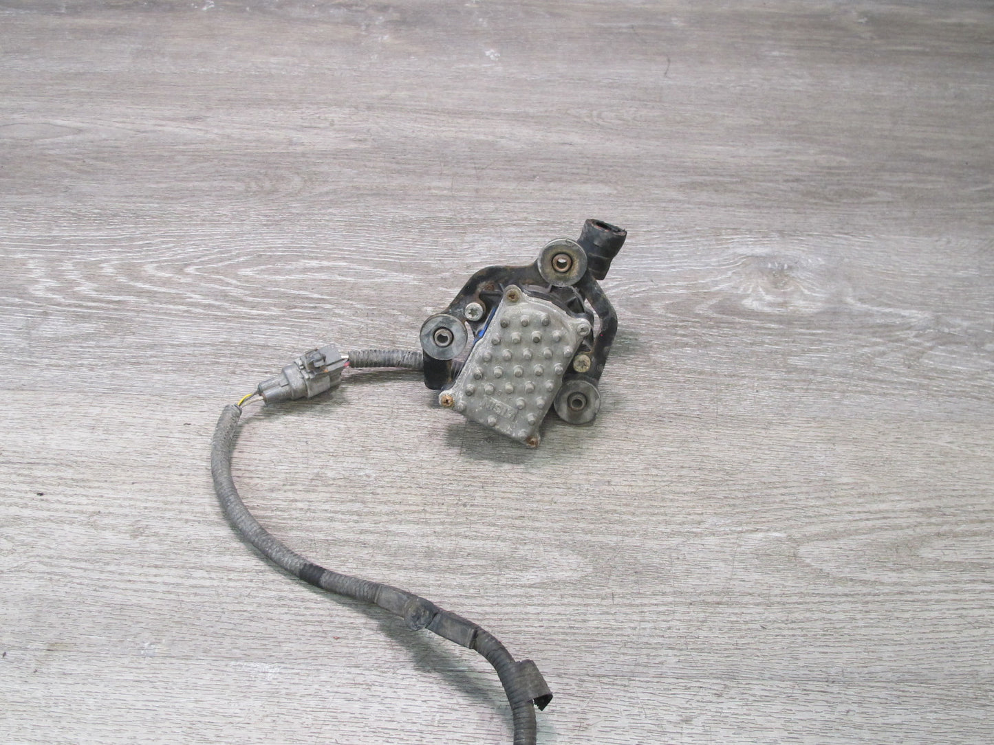 08-16 Lexus UVF46 LS600h Hybrid Inverter Electric Coolant Water Pump OEM