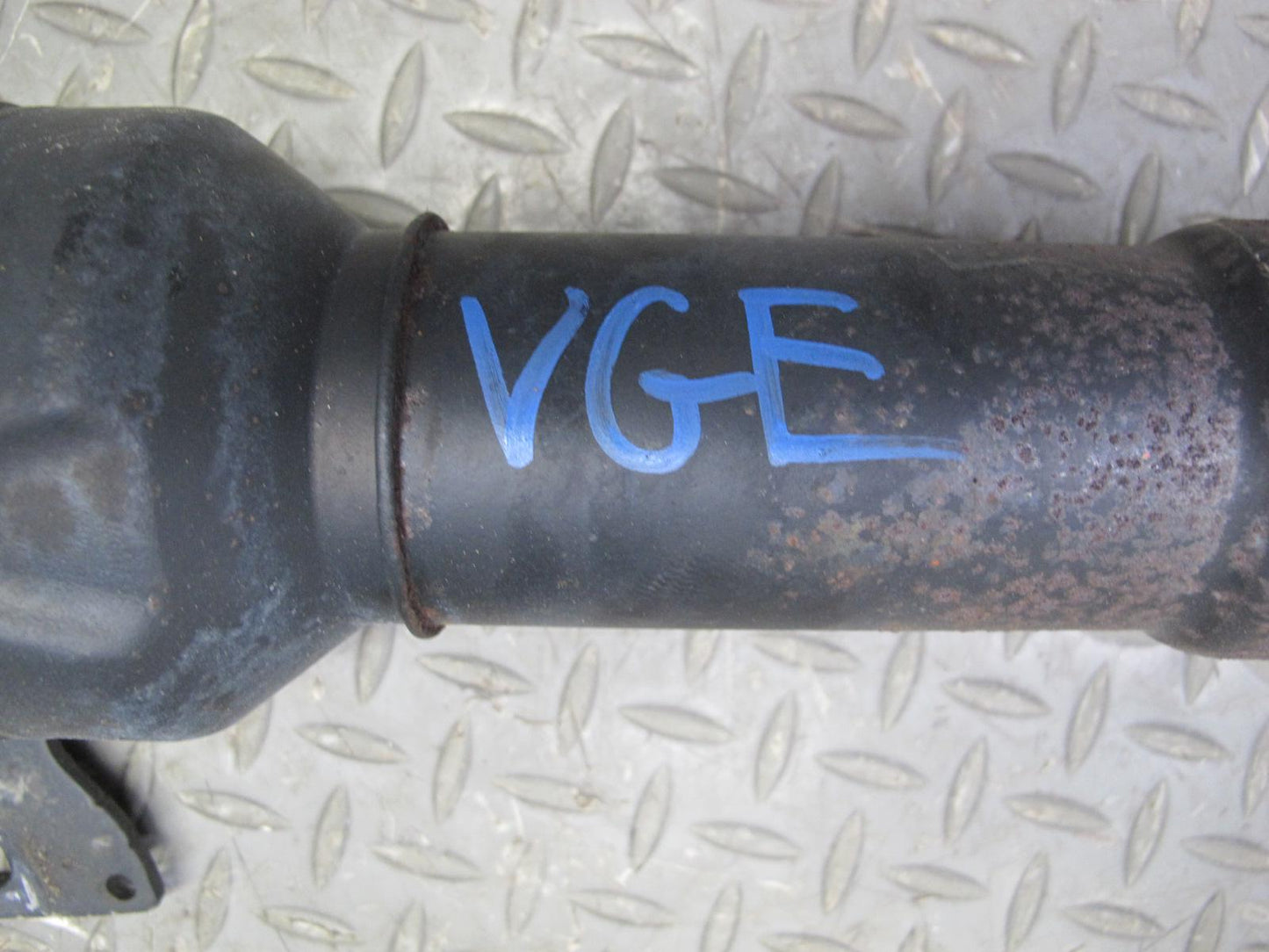 2008 VW Golf R32 VR6 MK5 AWD Rear Driveshaft Drive Shaft Propeller Assembly OEM