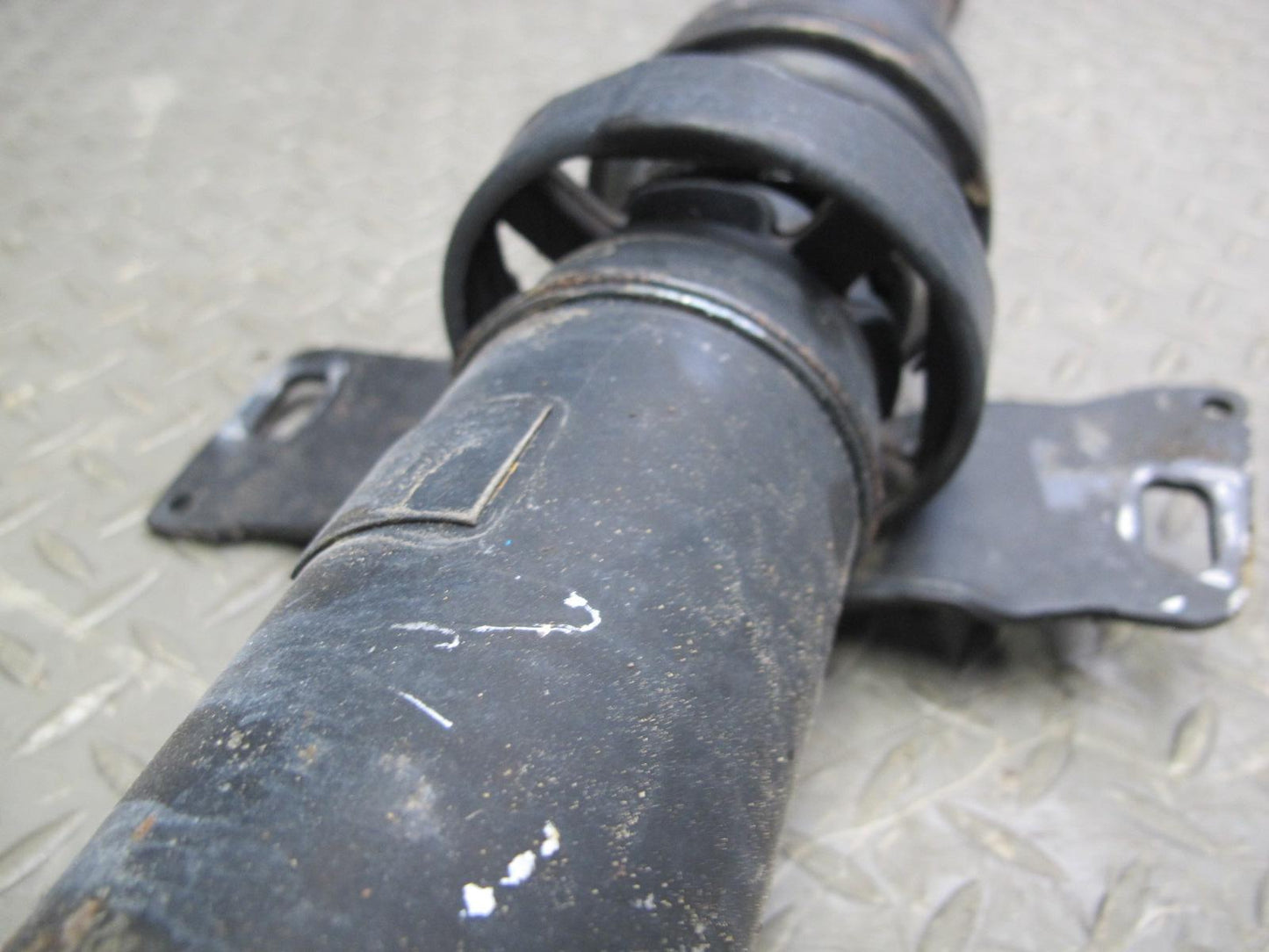 2008 VW Golf R32 VR6 MK5 AWD Rear Driveshaft Drive Shaft Propeller Assembly OEM