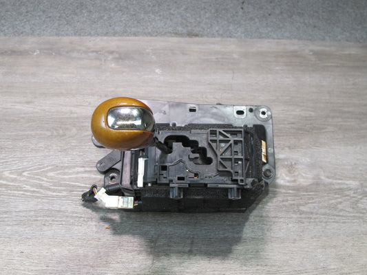 08-09 Lexus UVF46 LS600h A/T Automatic Transmission Gear Shifter w Knob OEM