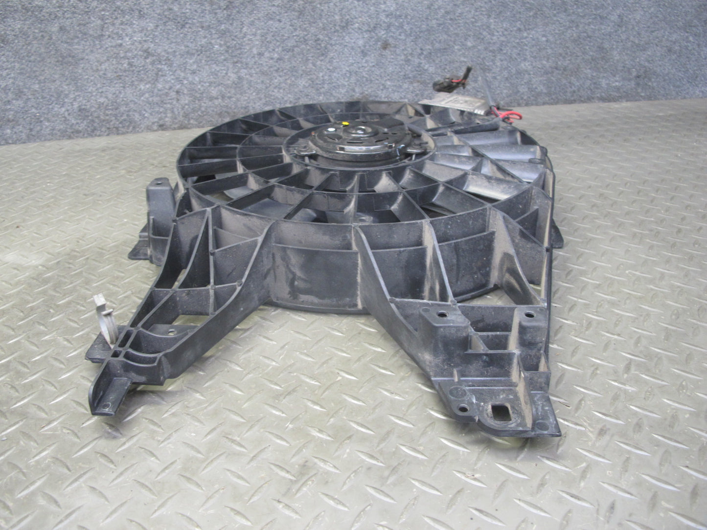 05-13 Chevrolet Corvette C6 Engine Cooling Fan Motor Shroud OEM