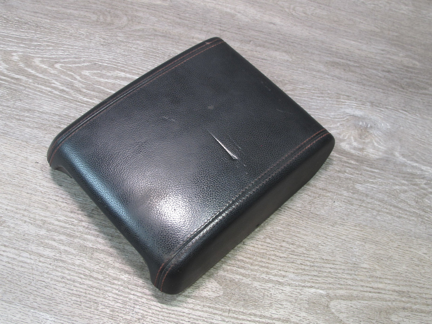 2012-2019 Range Rover Evoque L538 Center Console Leather Armrest Lid Cover