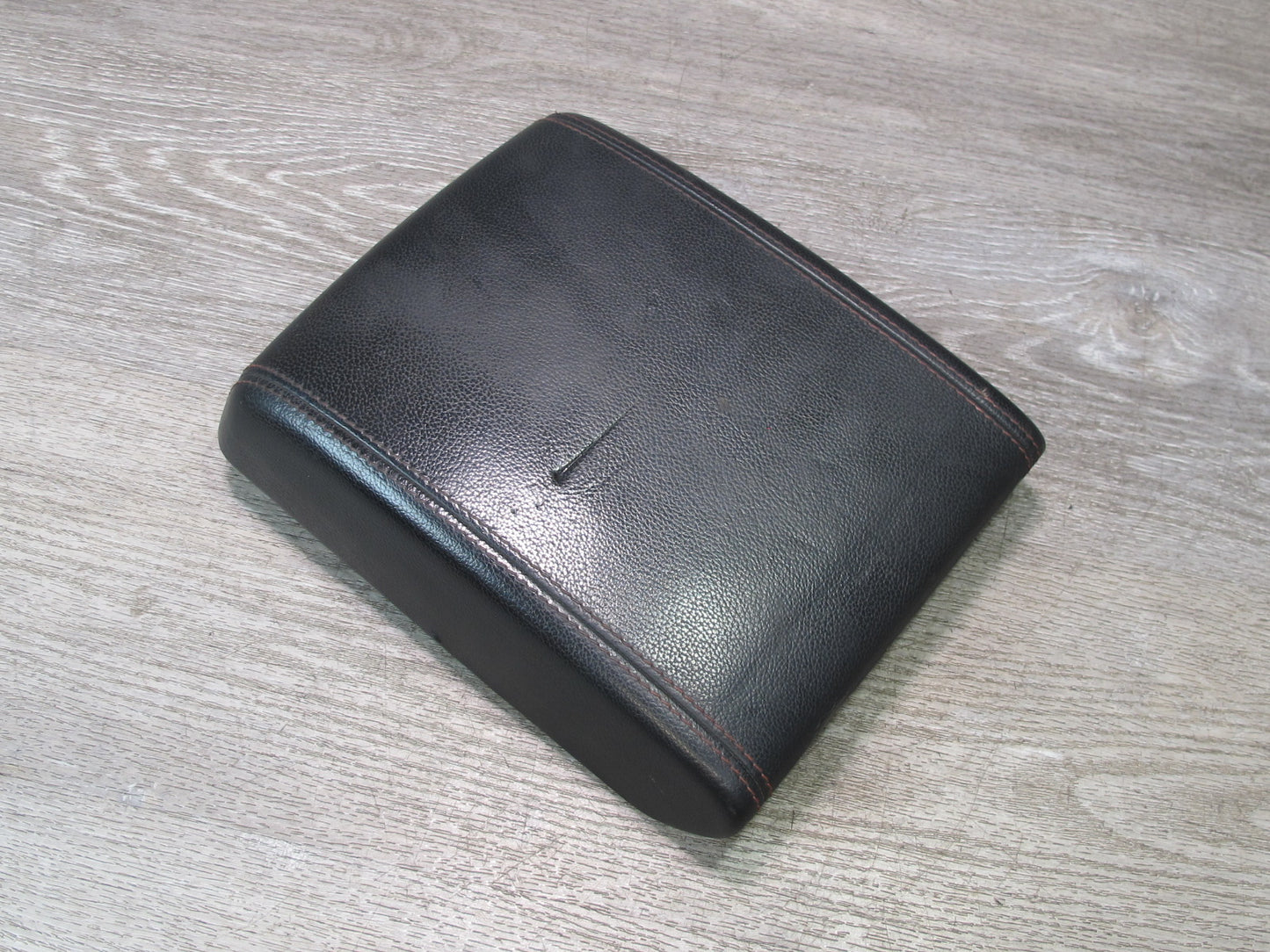 2012-2019 Range Rover Evoque L538 Center Console Leather Armrest Lid Cover