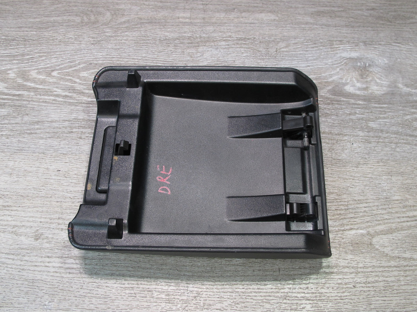 2012-2019 Range Rover Evoque L538 Center Console Leather Armrest Lid Cover