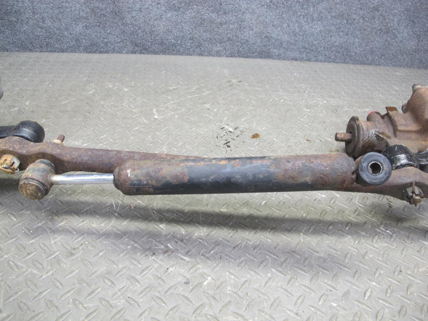 2003-2007 Hummer H2 4WD 6.0L Steering Gear Rack & Pinion Box Assembly